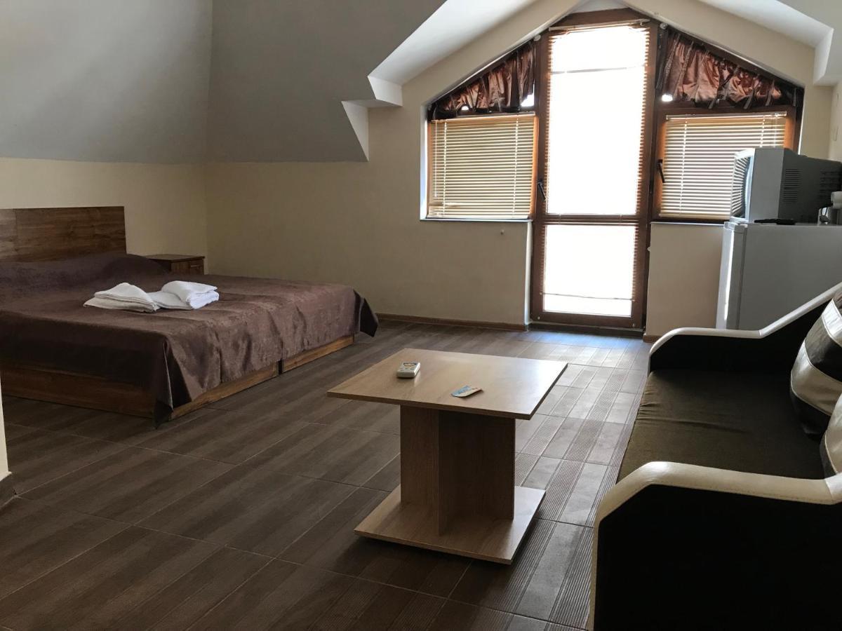Family Hotel Akra TTchernomorets Extérieur photo